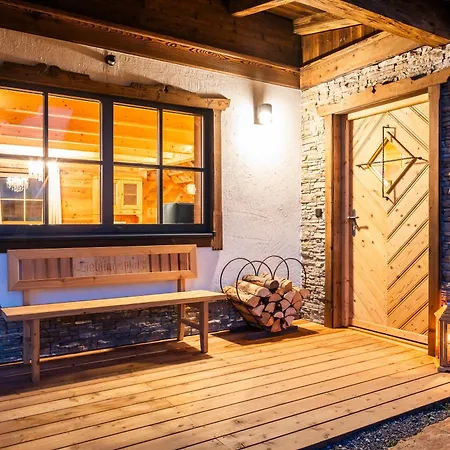 Luxus - Alpine Eleganz Trifft Outdoor-jacuzzi Und Zirbensauna